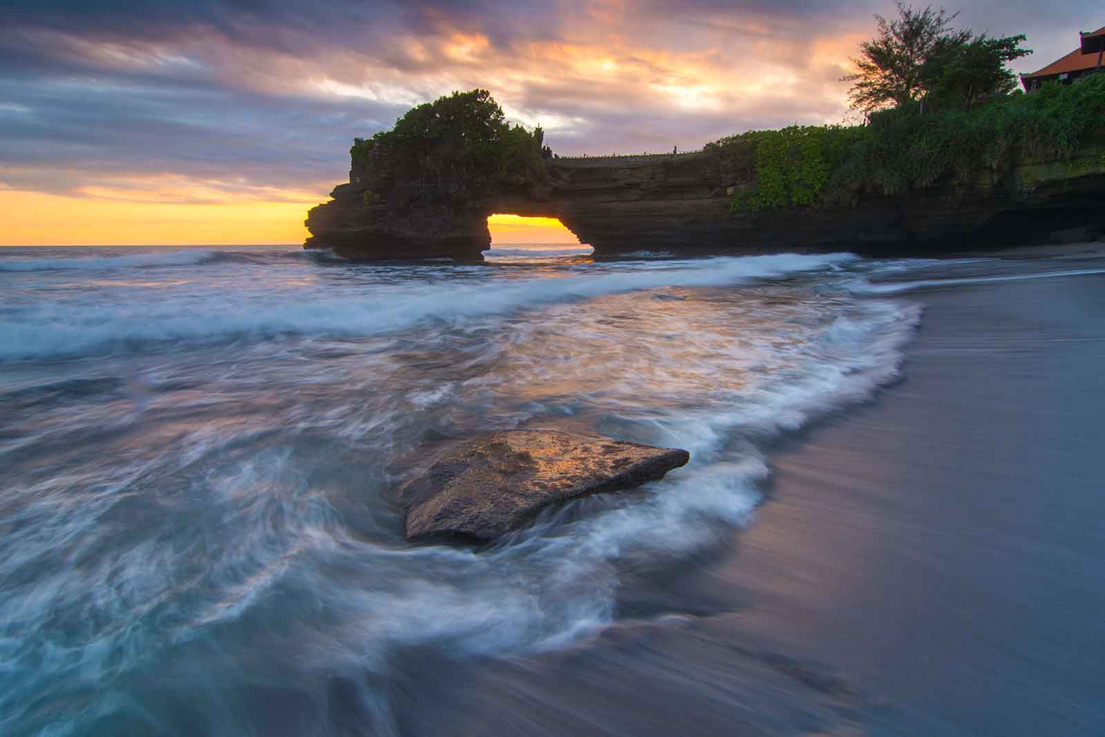 Batu Bolong Beach Bali - Complete Guide And What To Expect - Diskova Bali