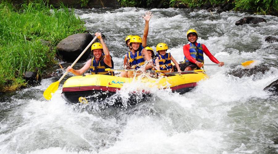 Telaga Waja Rafting Bali