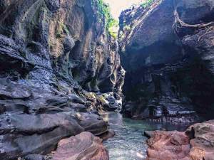hidden canyon beji guwang