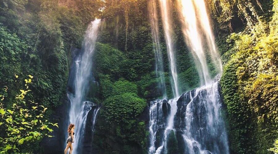 15 Hiking dan Trekking Terbaik di Bali yang bersentuhan dengan Alam