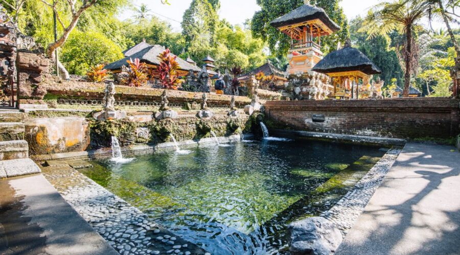 Unveiling the Enigmatic Beauty of Pura Gunung Kawi: Bali’s Ancient Temple