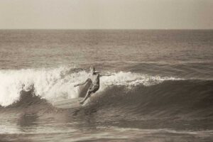 How Surfing Rode its Way into Modern Culture: A Historical Overview