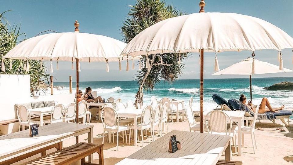 Sandy Bay Beach Club Bali Nusa Lembongan Bali | Bali Getaway Indonesia