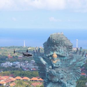 The Historical Statue Tour