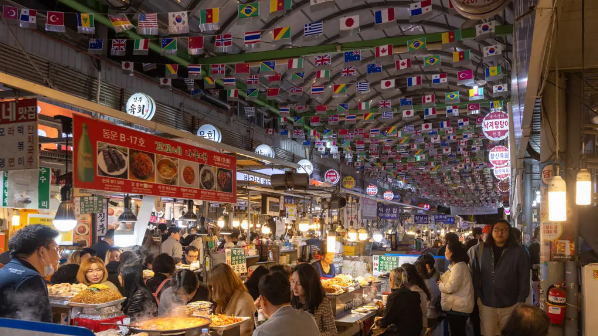 8D5N Value Deals Korea with Inspire Aurora + Samcheongdong 2 Incheon - Seoul