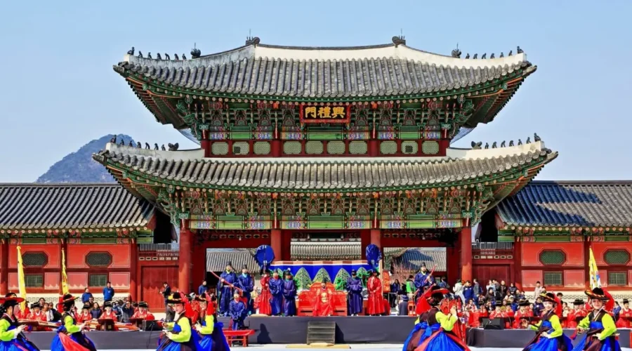 8D5N Value Deals Korea with Inspire Aurora + Samcheongdong