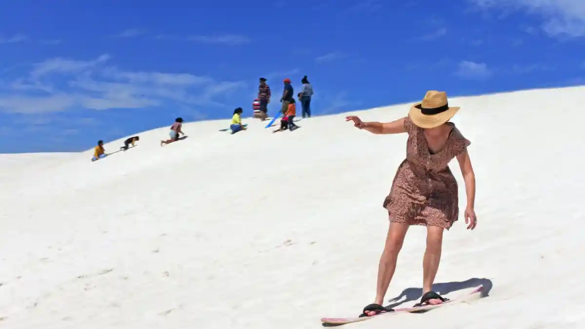 6D4N VD Western Australia With Perth + 4WD Sand Dunes Adventures 4 Perth - Lancelin - Pinnacles - Perth